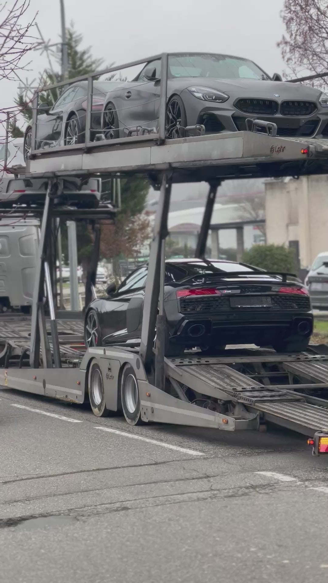 Charger la vidéo : Véhicules d'Allemagne